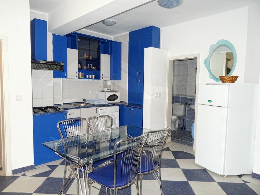 Club Topaz Apartments ネプトゥン エクステリア 写真
