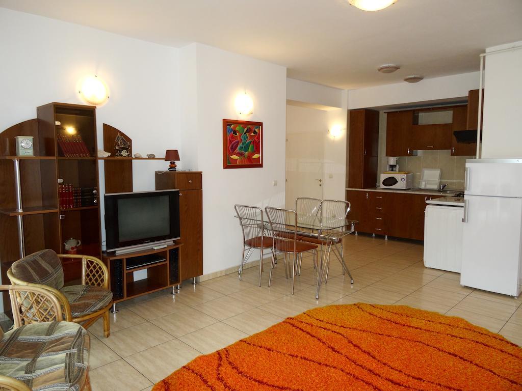 Club Topaz Apartments ネプトゥン 部屋 写真