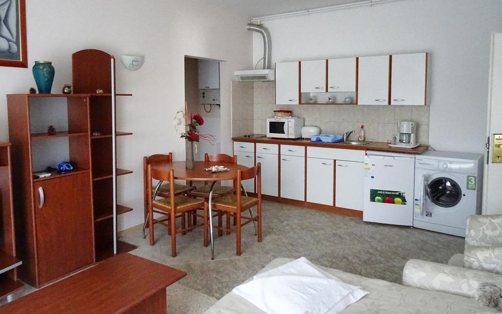 Club Topaz Apartments ネプトゥン エクステリア 写真