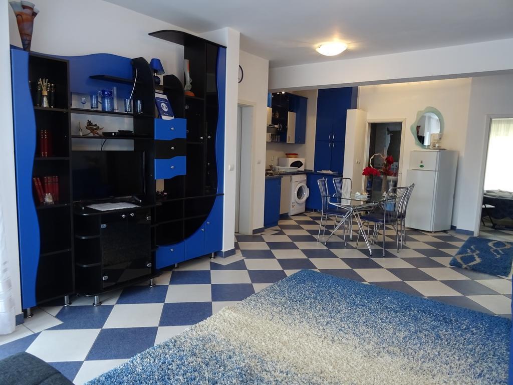 Club Topaz Apartments ネプトゥン エクステリア 写真