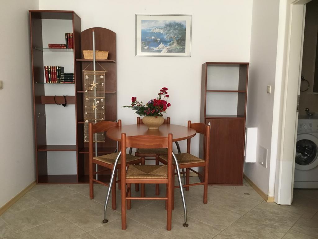 Club Topaz Apartments ネプトゥン エクステリア 写真