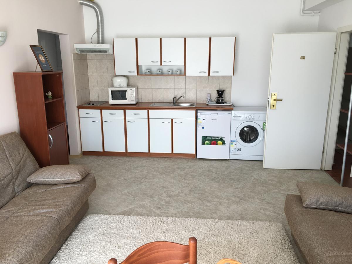 Club Topaz Apartments ネプトゥン エクステリア 写真