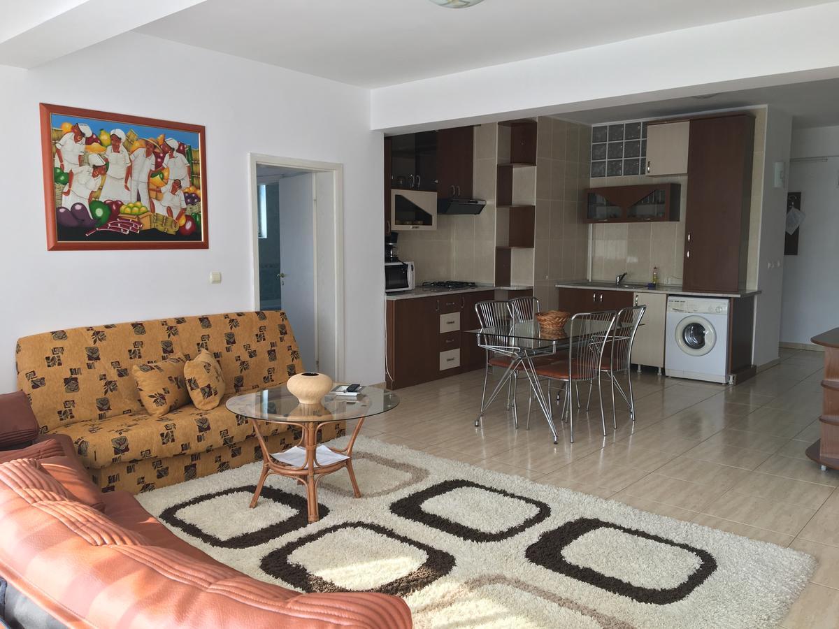 Club Topaz Apartments ネプトゥン エクステリア 写真